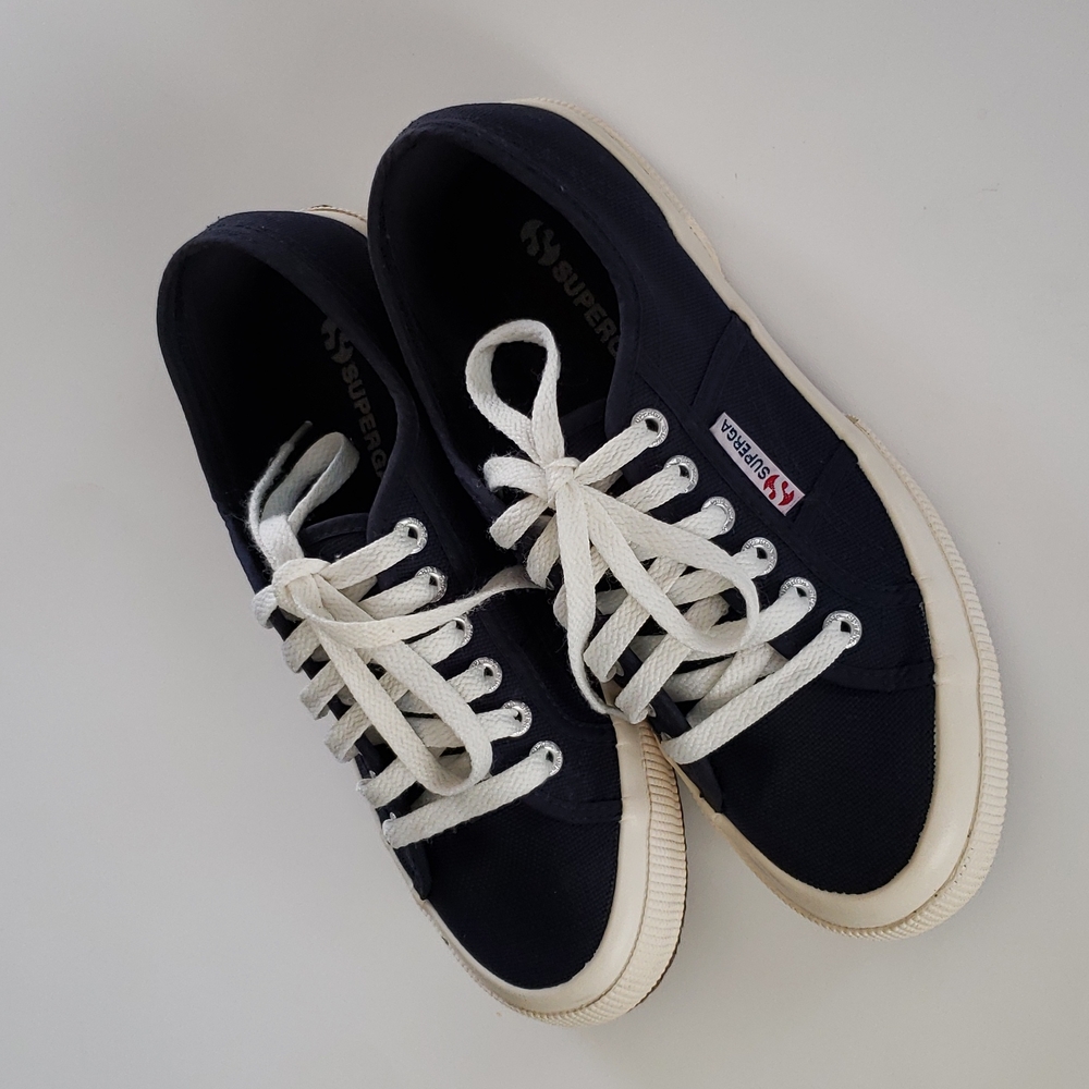 Superga shoes - Picture 2 of 10